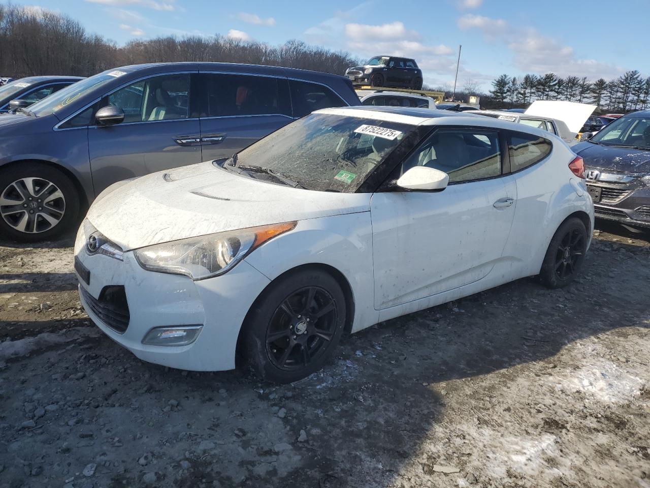 HYUNDAI VELOSTER 2012