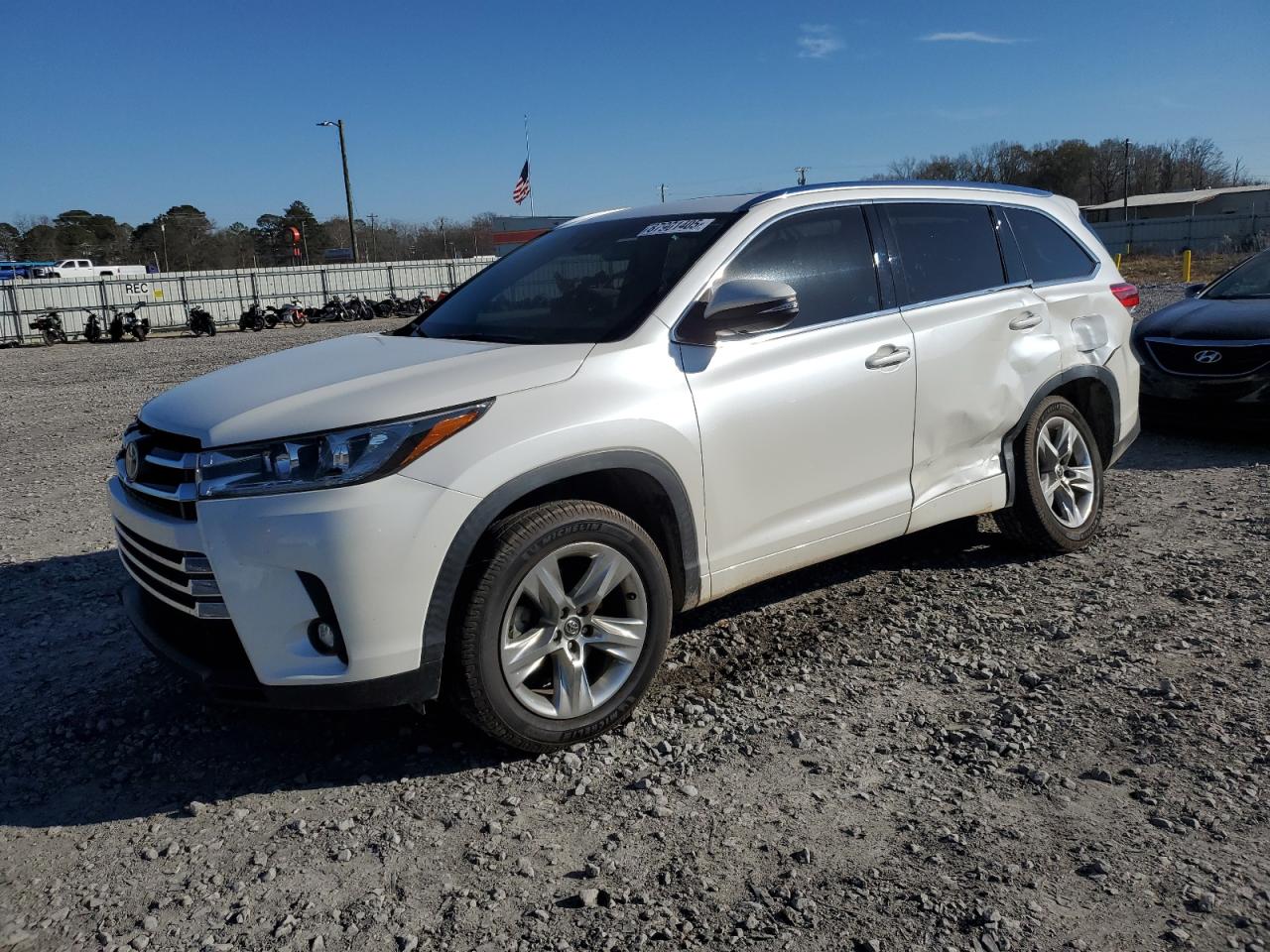 TOYOTA HIGHLANDER 2019