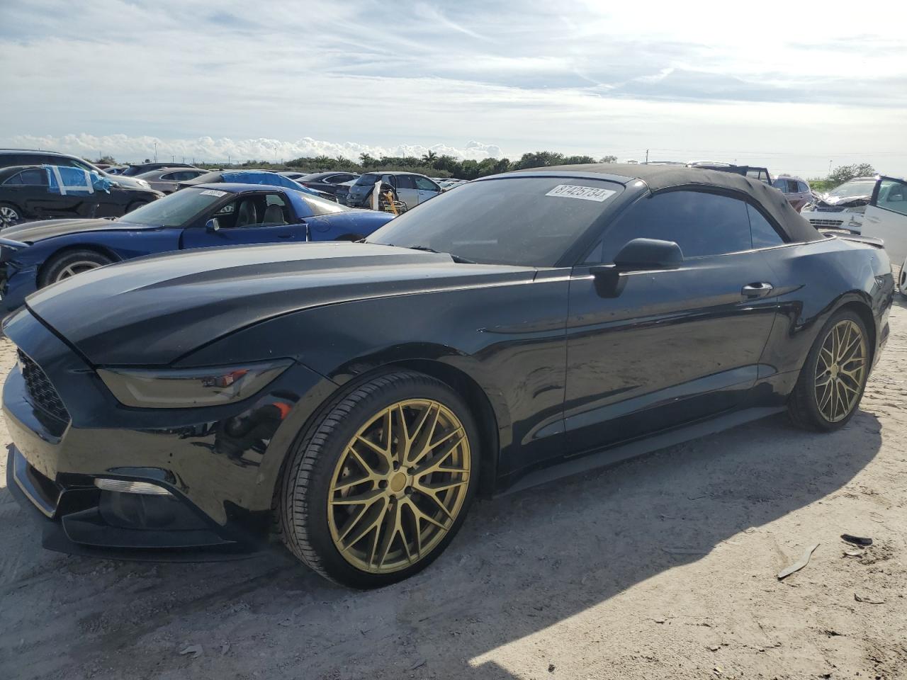 FORD MUSTANG 2017