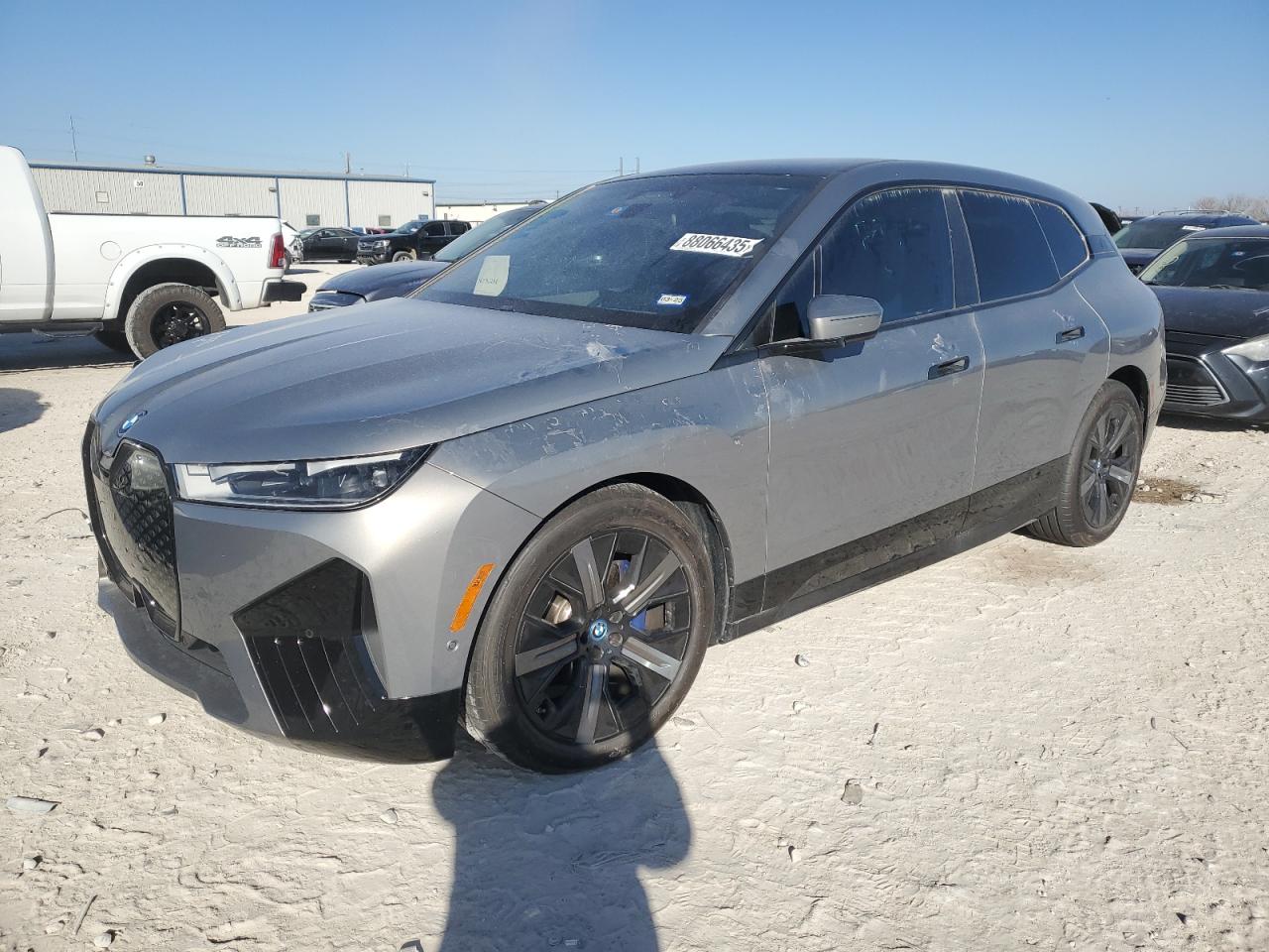 BMW IX XDRIVE5 2023