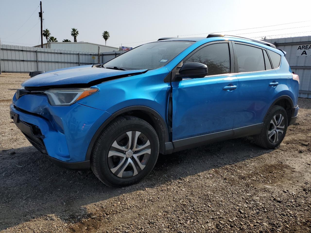 TOYOTA RAV4 LE 2018