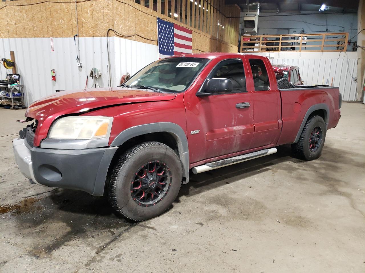 MITSUBISHI RAIDER DUR 2006