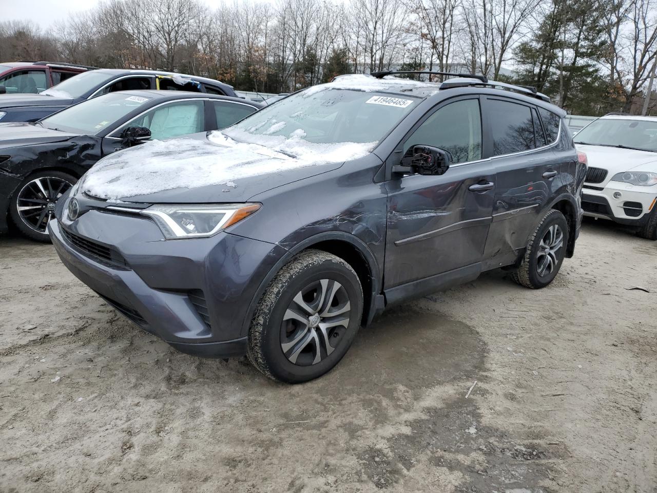 TOYOTA RAV4 LE 2017