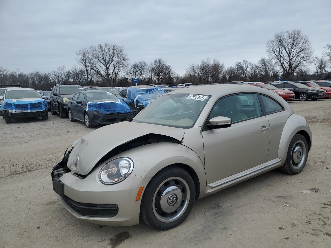 VOLKSWAGEN BEETLE 2012