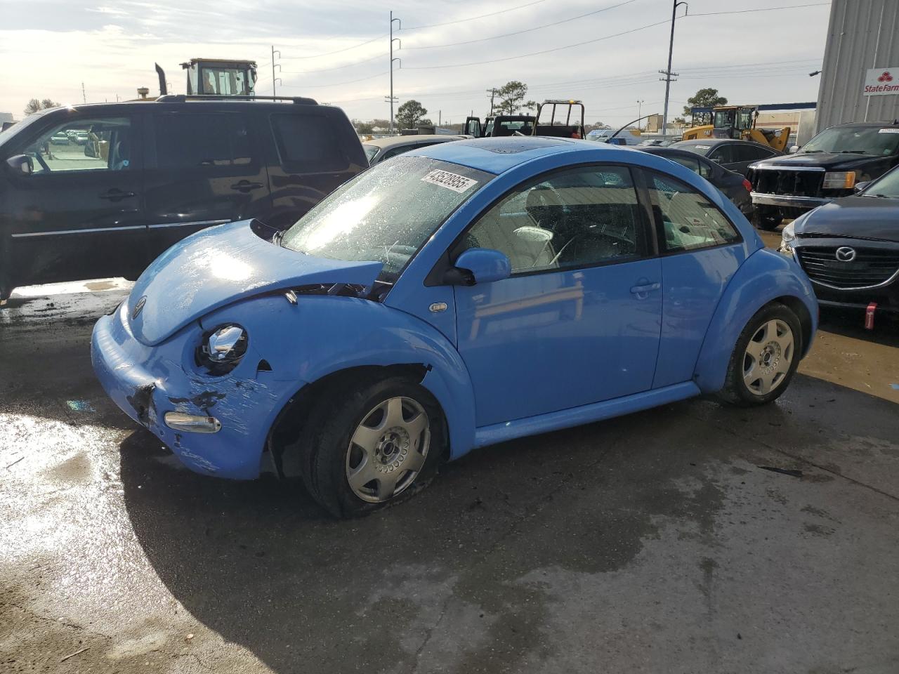 VOLKSWAGEN NEW BEETLE 2001