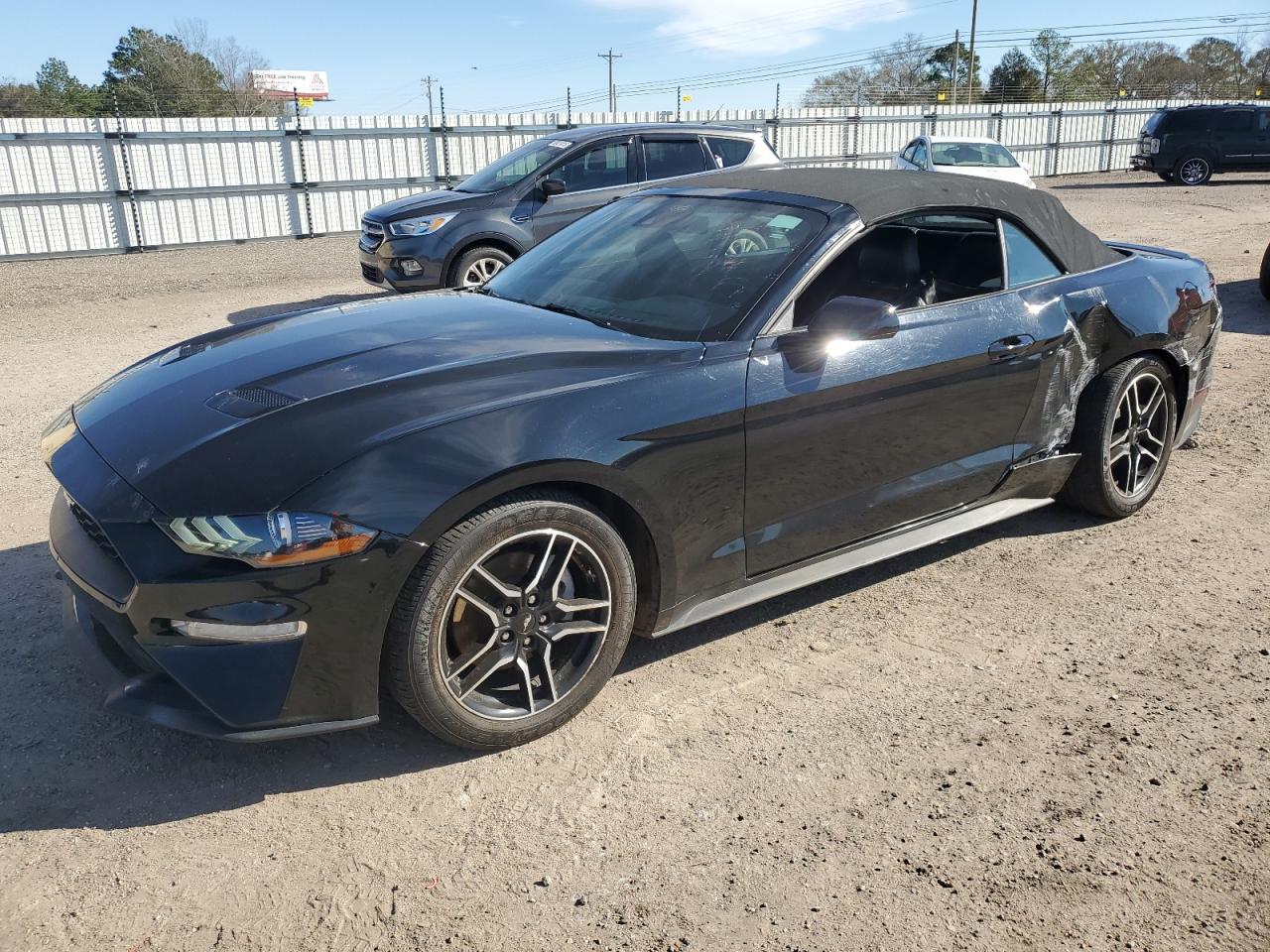 FORD MUSTANG 2021