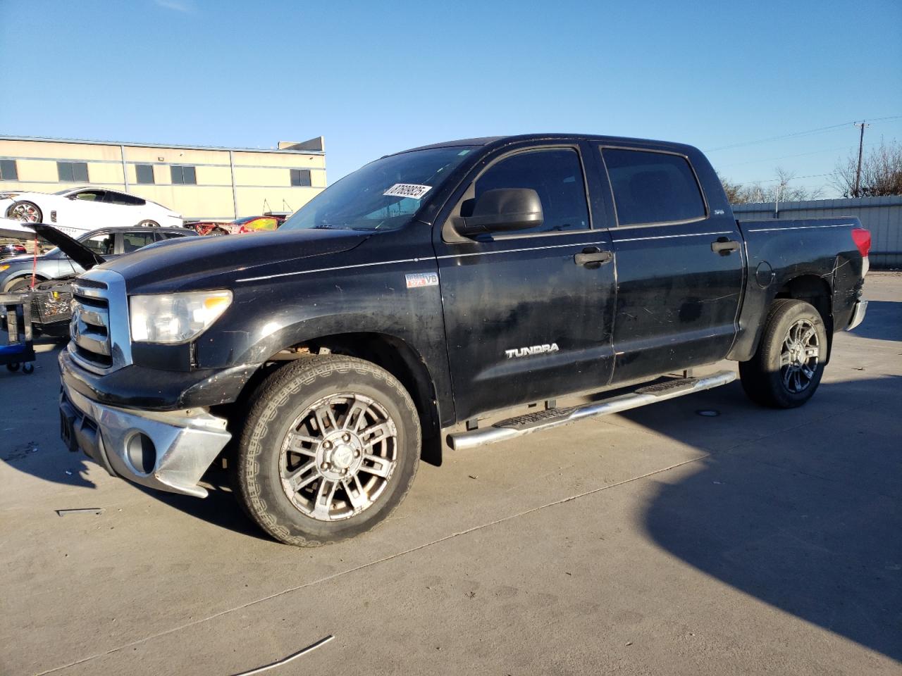 TOYOTA TUNDRA CRE 2013