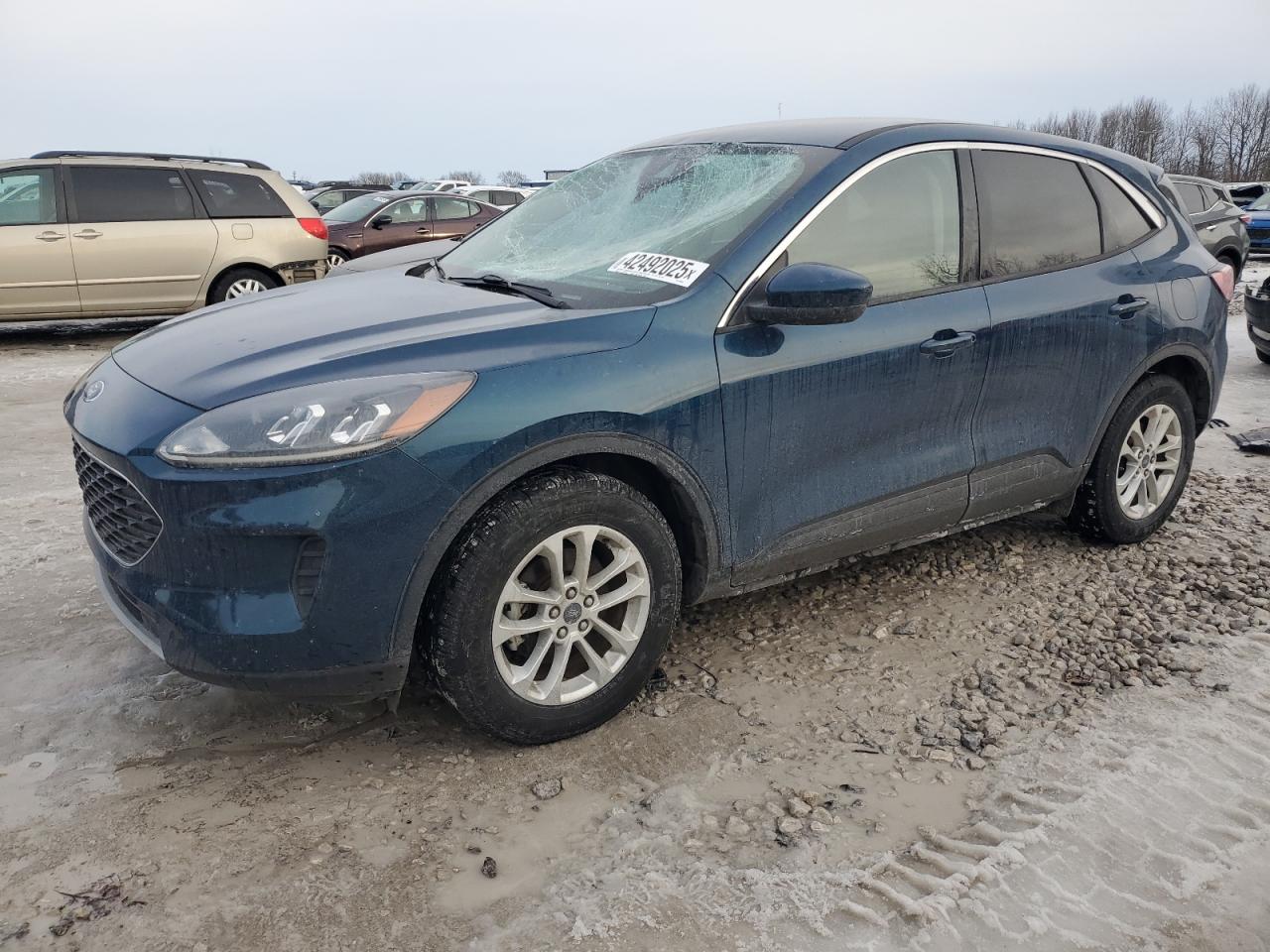 FORD ESCAPE SE 2020