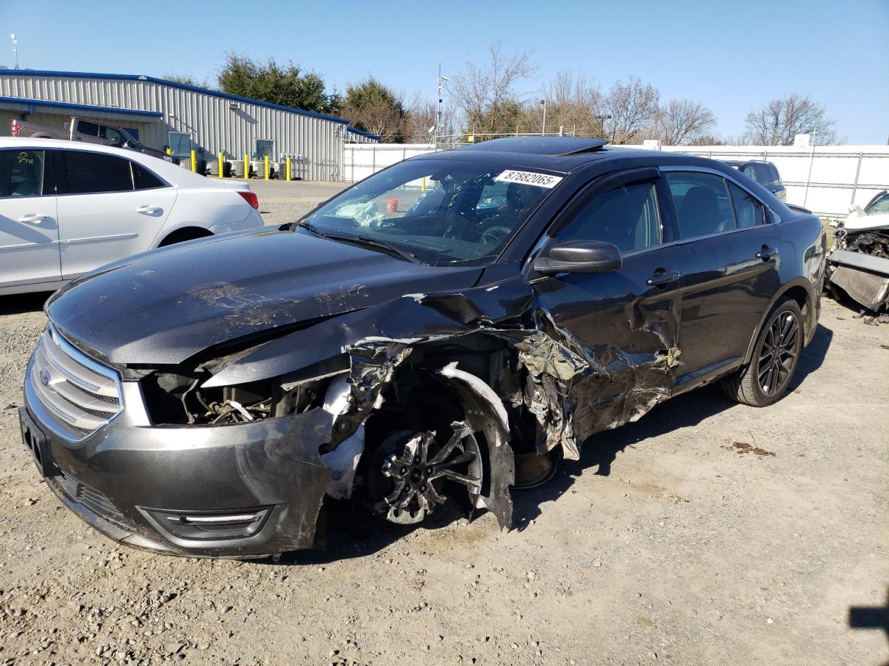 FORD TAURUS SEL 2018