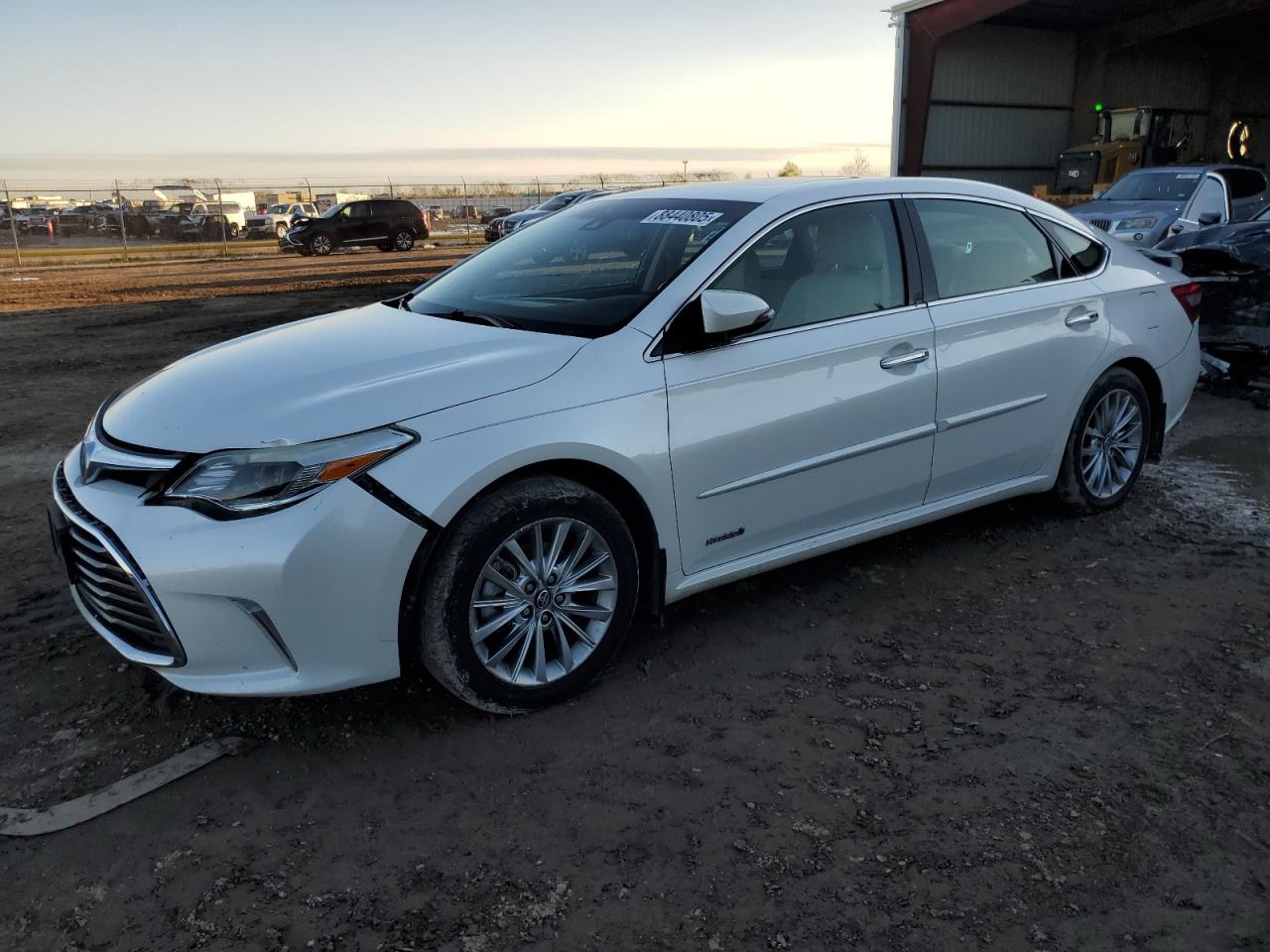 TOYOTA AVALON HYB 2018