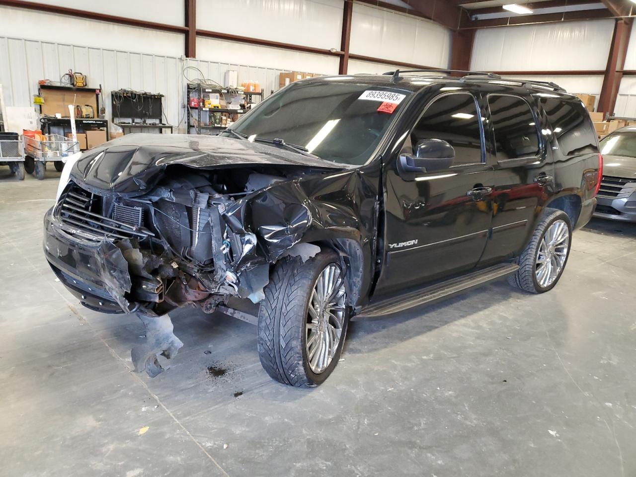 GMC YUKON SLT 2011