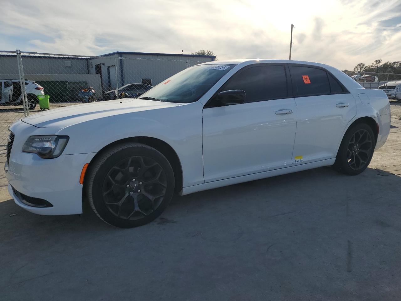 CHRYSLER 300 TOURIN 2019