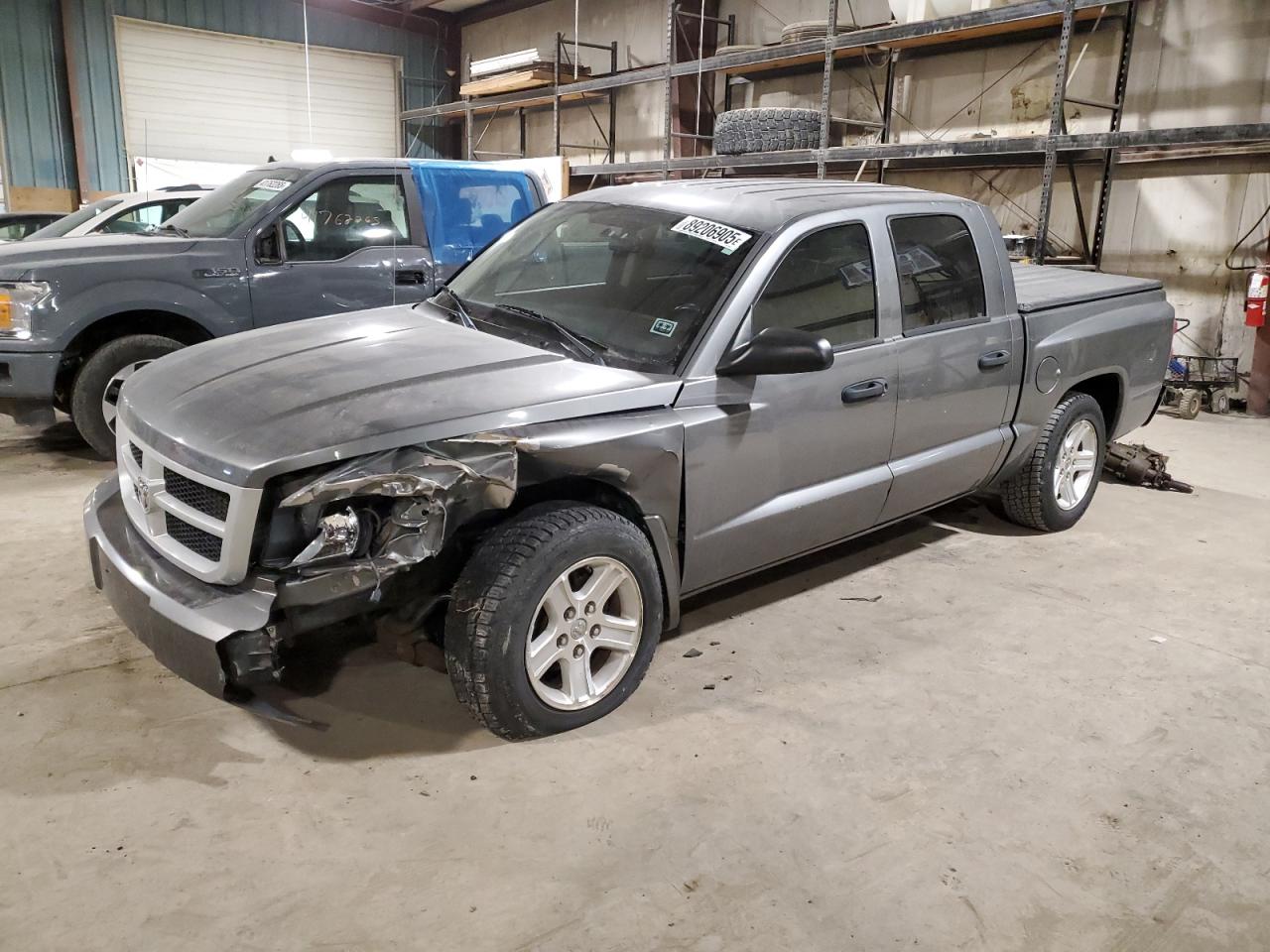DODGE DAKOTA SLT 2011