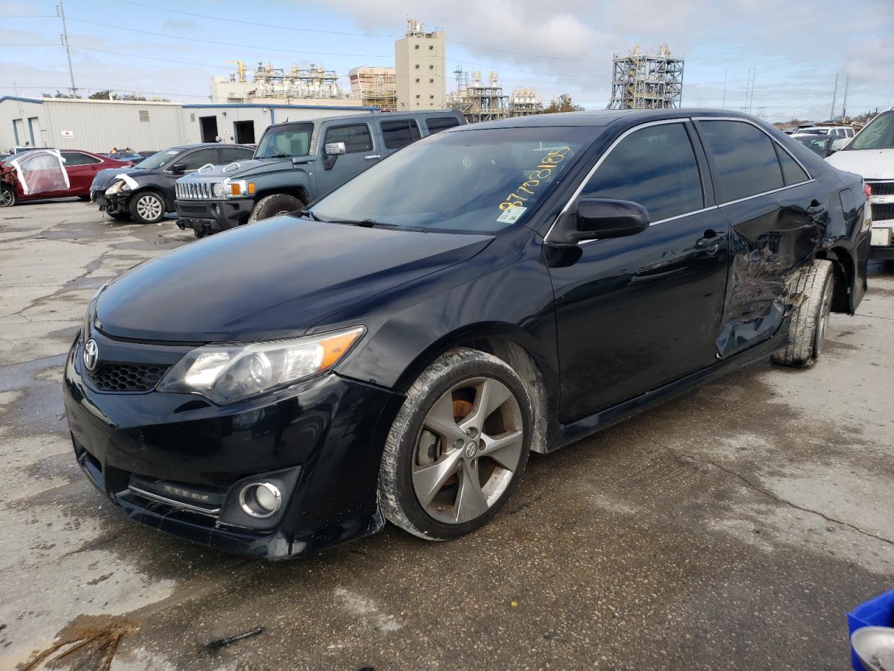 TOYOTA CAMRY 2012