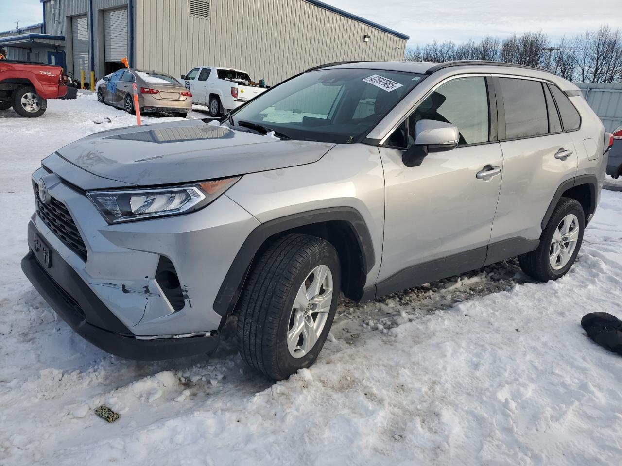 TOYOTA RAV4 XLE 2021