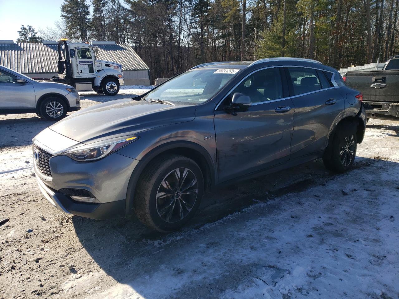 INFINITI QX30 BASE 2017