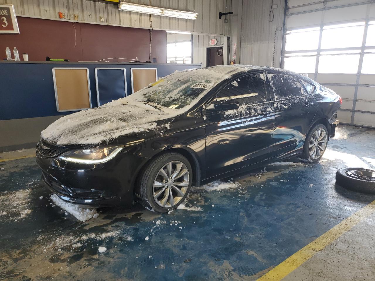 CHRYSLER 200 S 2015