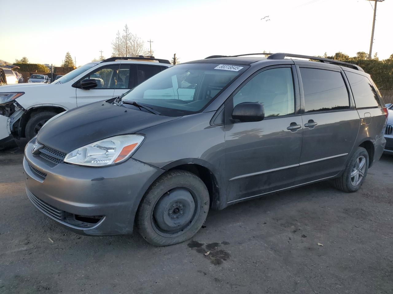 TOYOTA SIENNA CE 2005