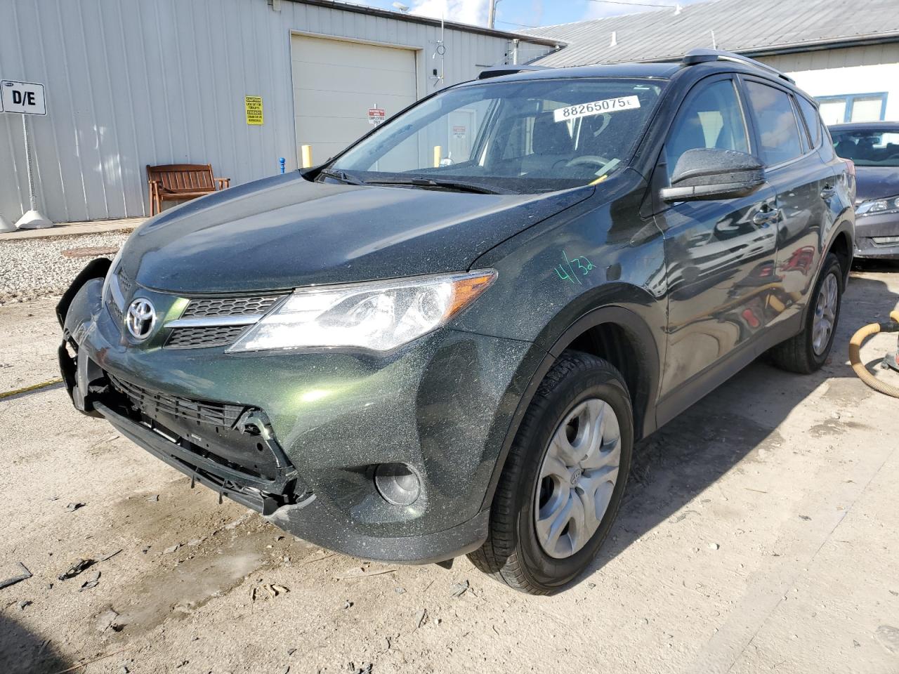 TOYOTA RAV4 LE 2013