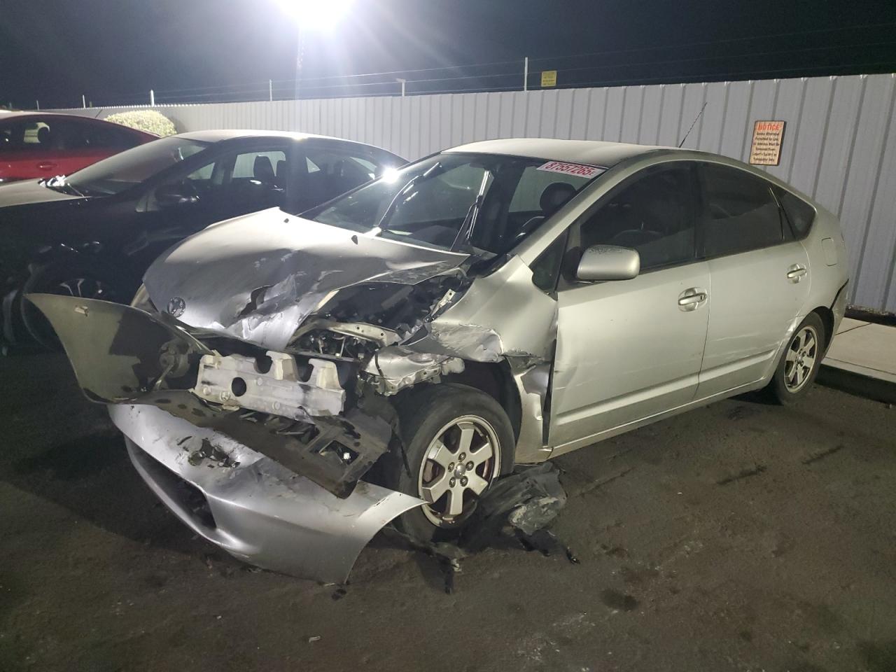 TOYOTA PRIUS 2005