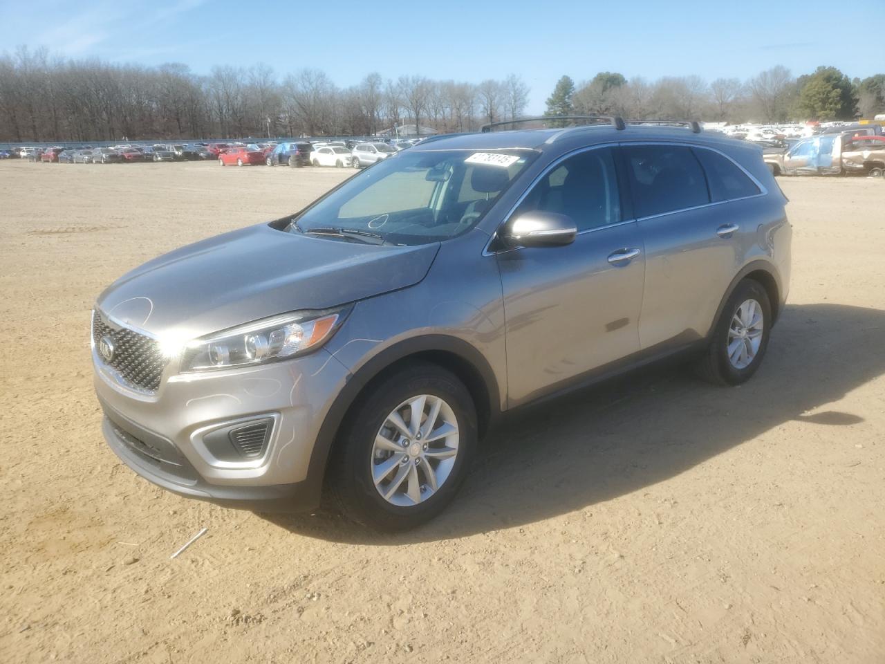 KIA SORENTO LX 2016