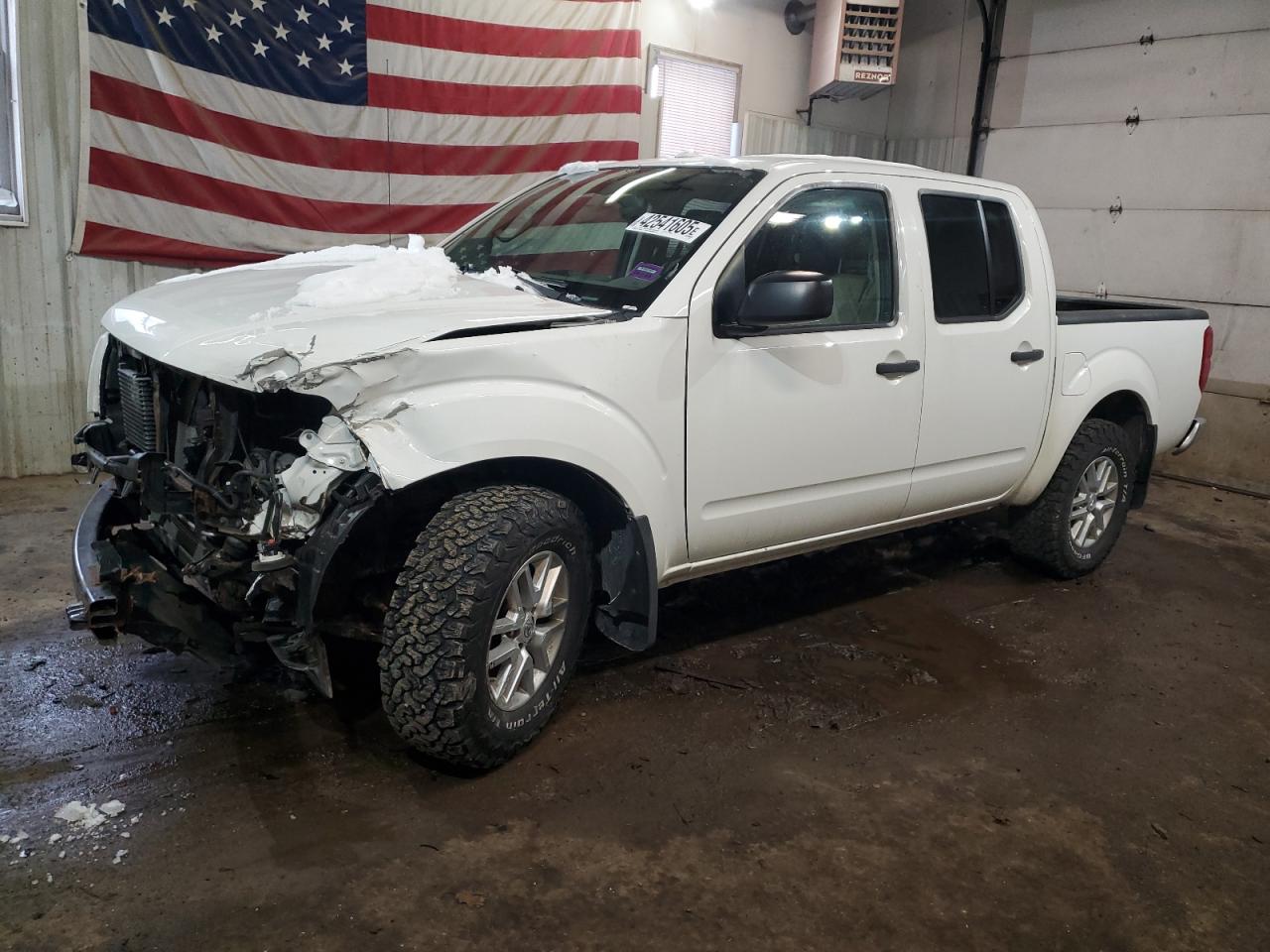 NISSAN FRONTIER 2015