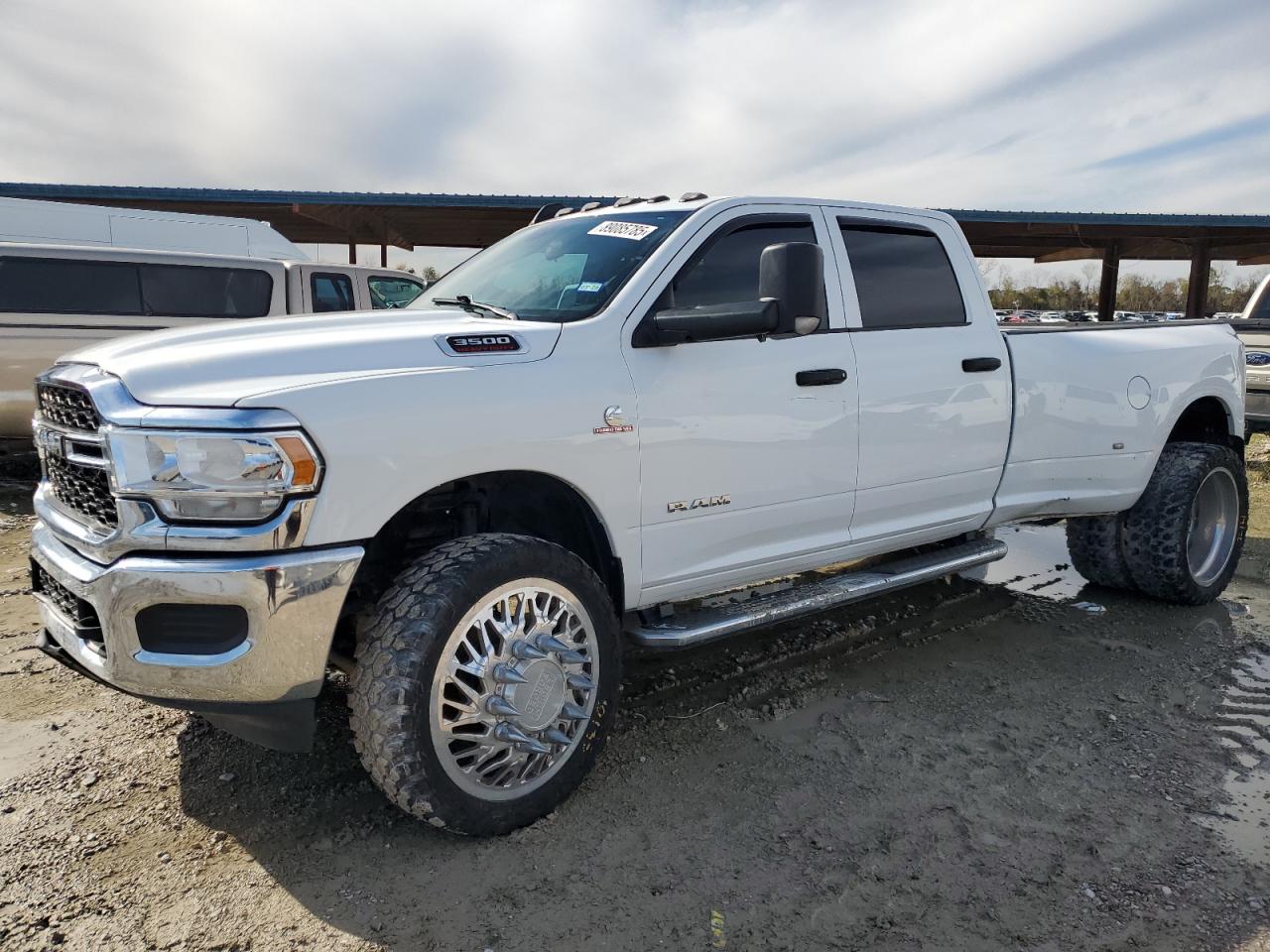 RAM 3500 TRADE 2021
