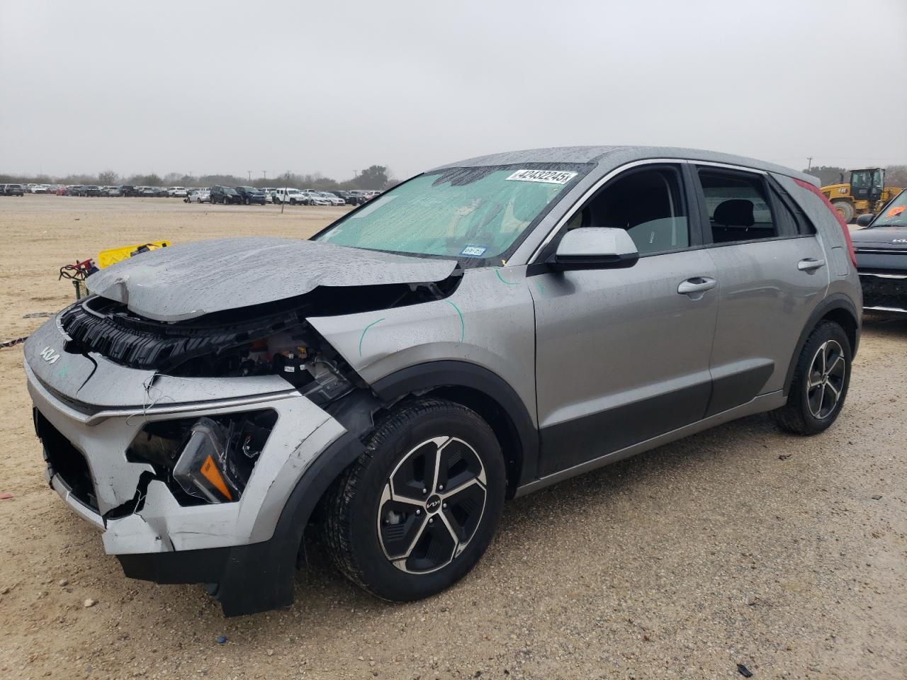 KIA NIRO LX 2023