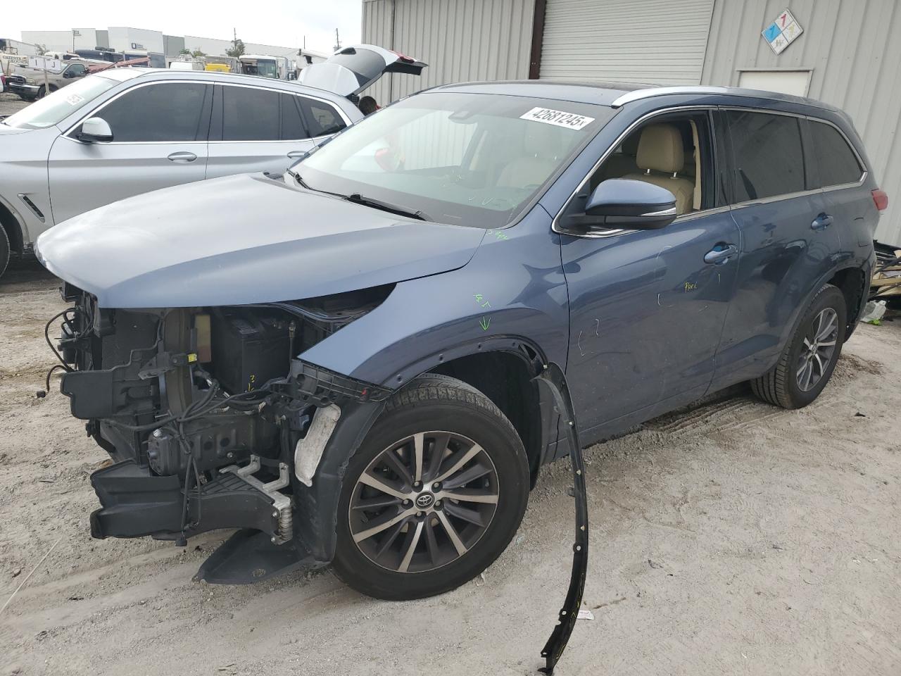 TOYOTA HIGHLANDER 2017