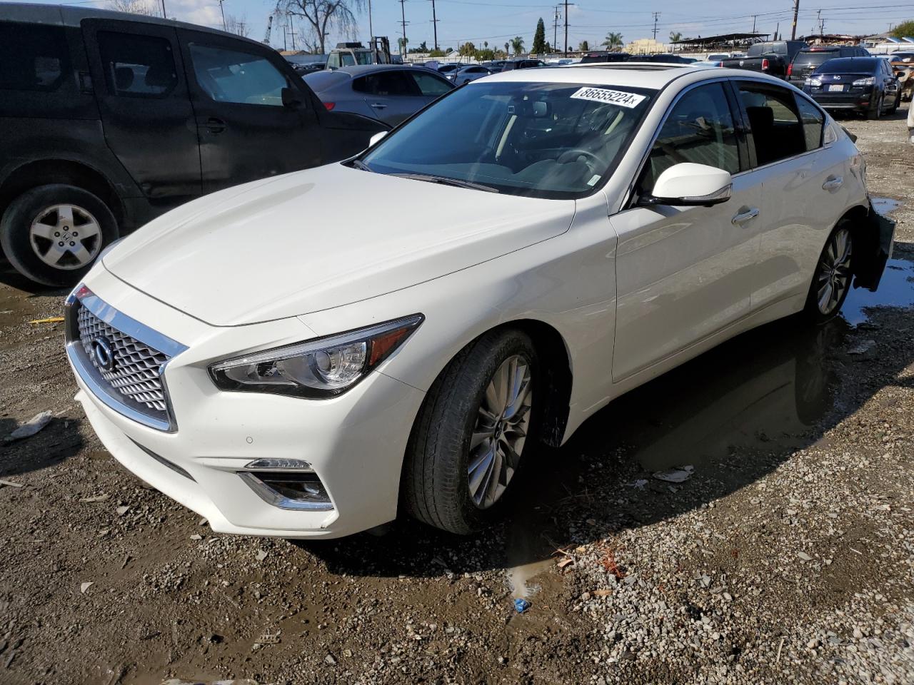 INFINITI Q50 LUXE 2023