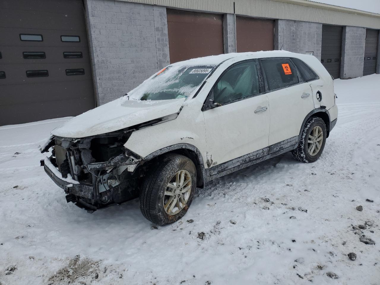 KIA SORENTO LX 2015