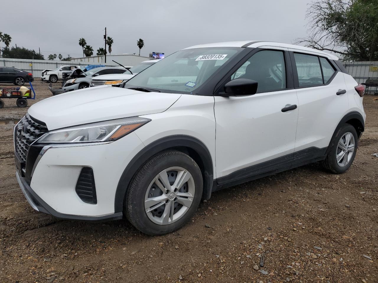 NISSAN KICKS S 2023