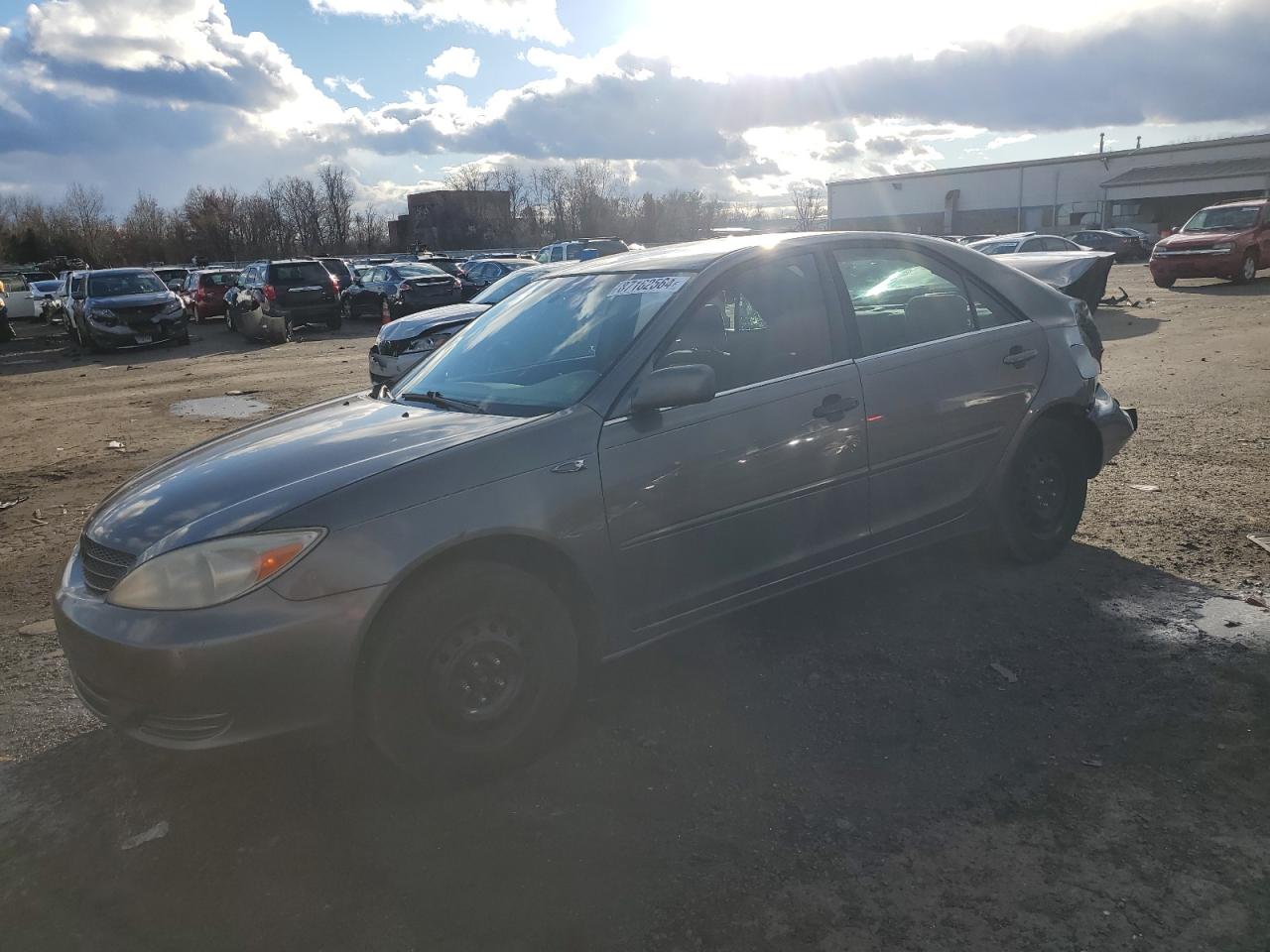 TOYOTA CAMRY LE 2003