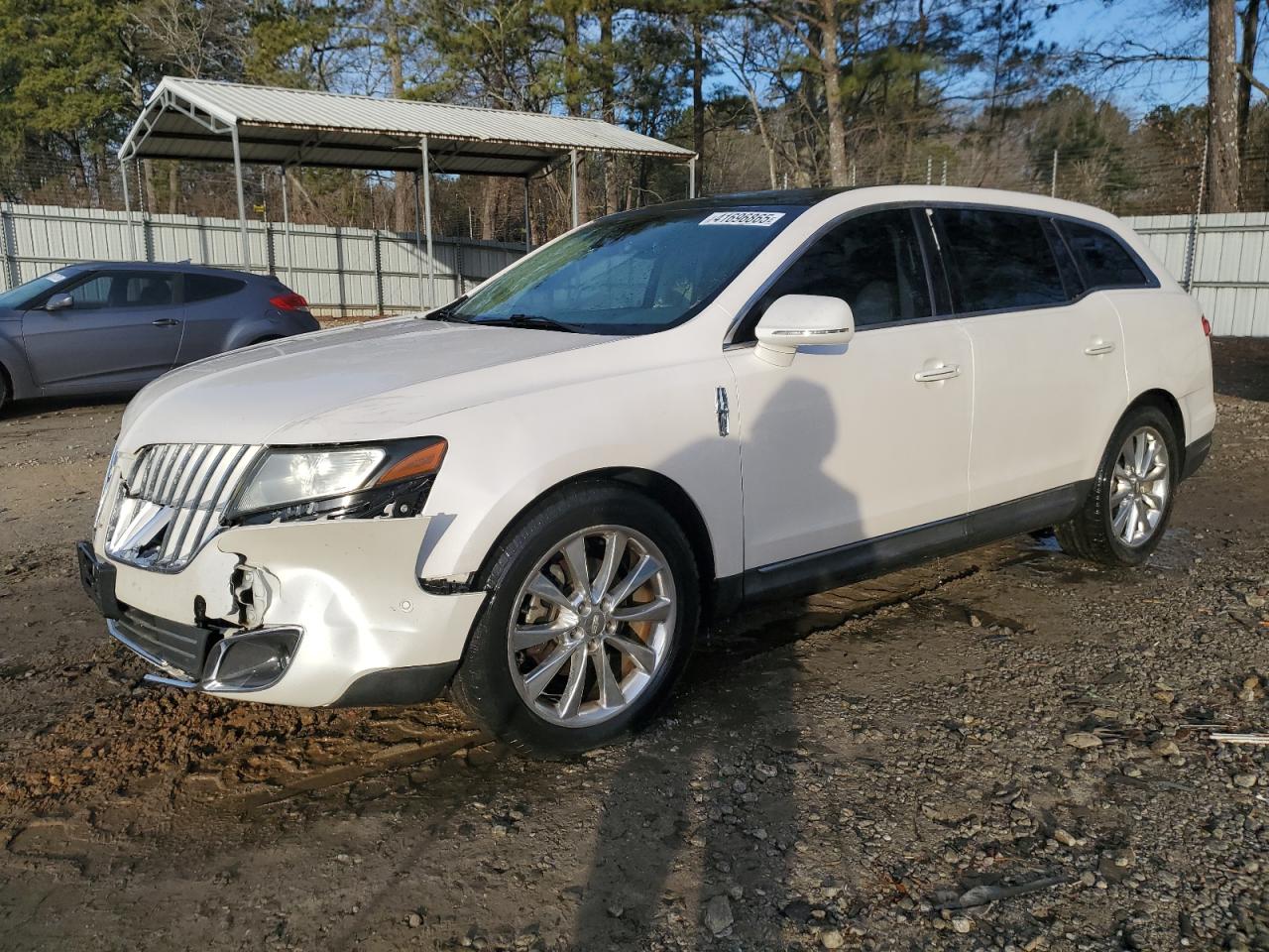LINCOLN MKT 2012