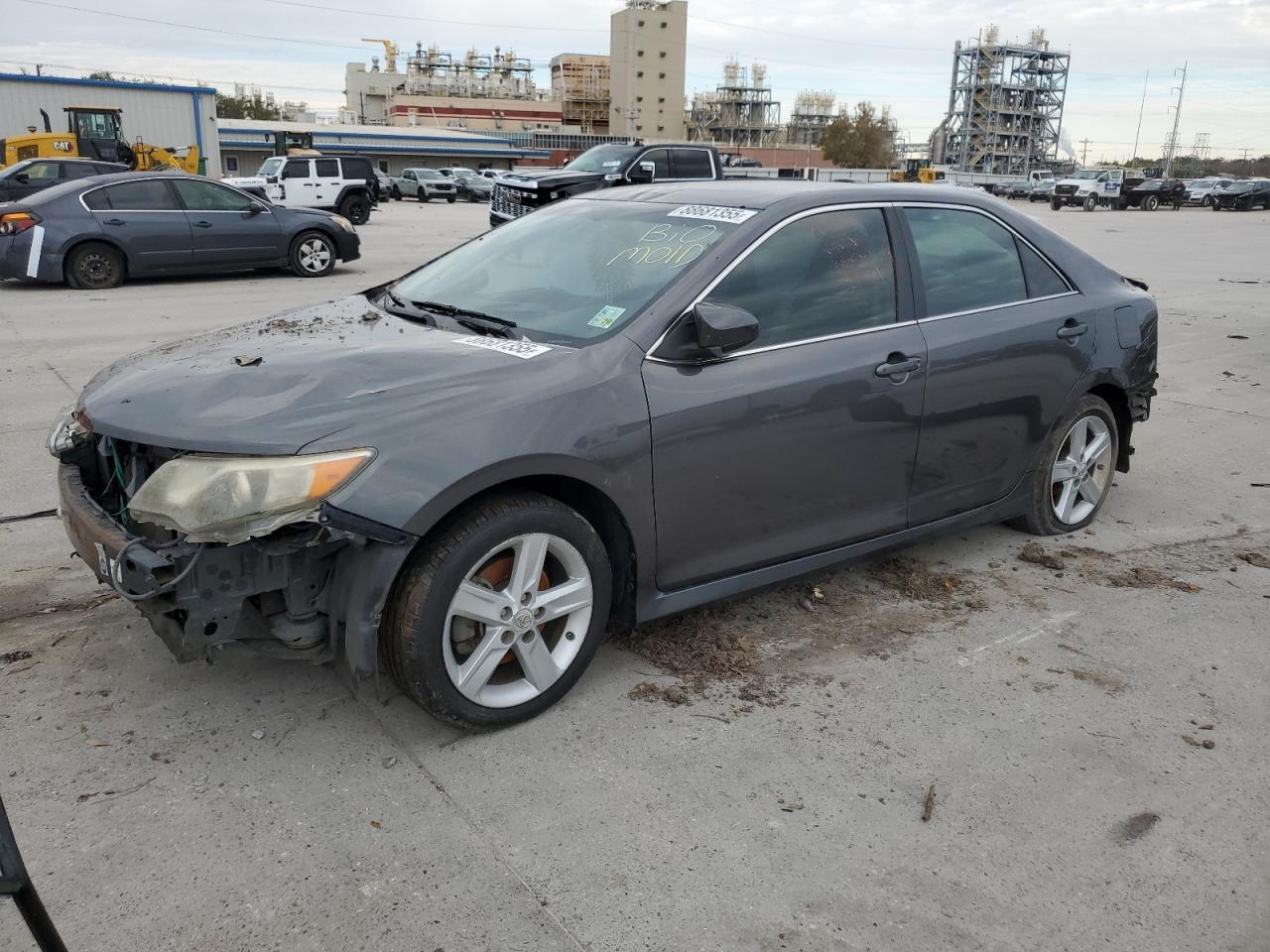 TOYOTA CAMRY L 2013