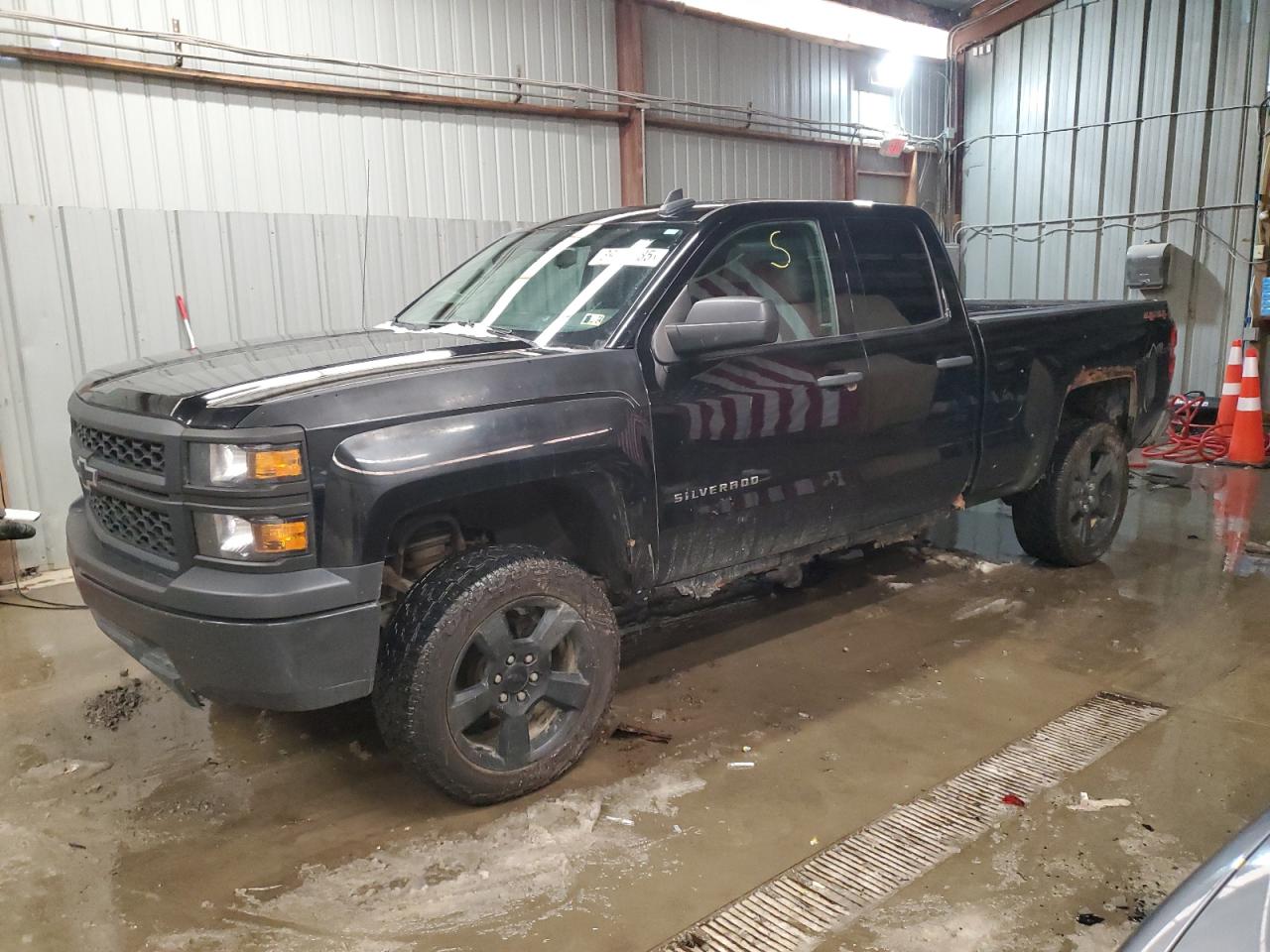 CHEVROLET SILVERADO 2015