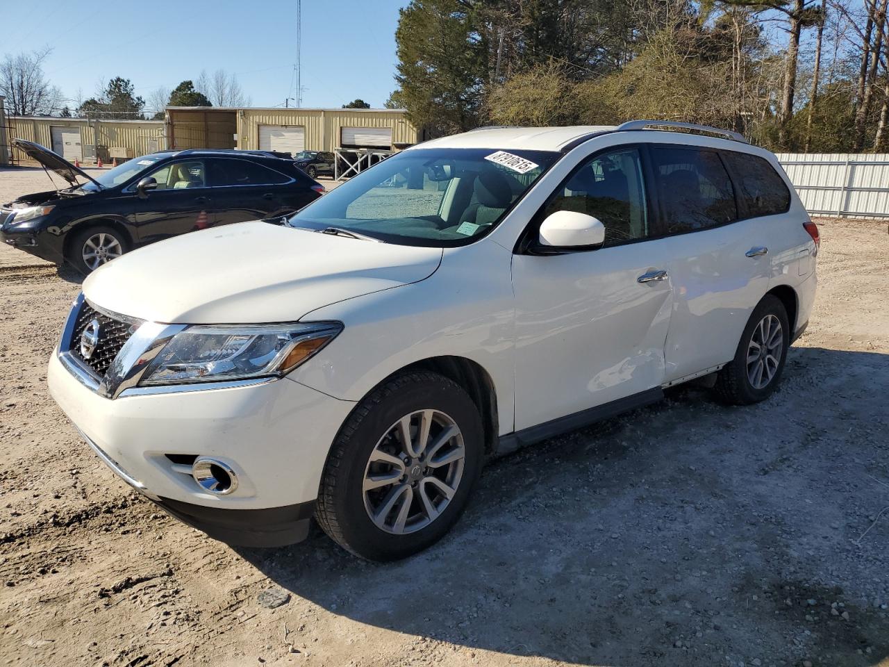 NISSAN PATHFINDER 2016