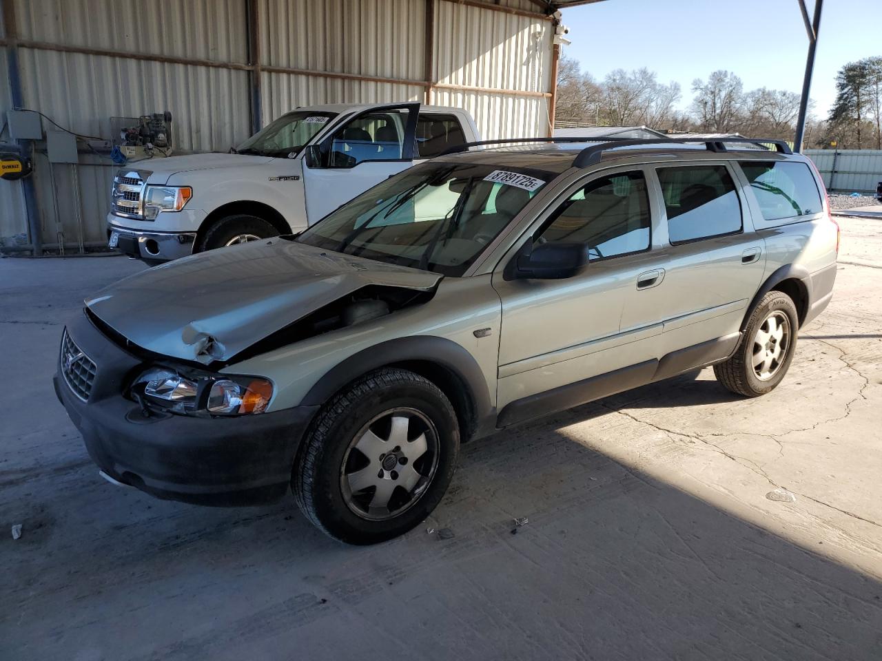 VOLVO XC70 2004