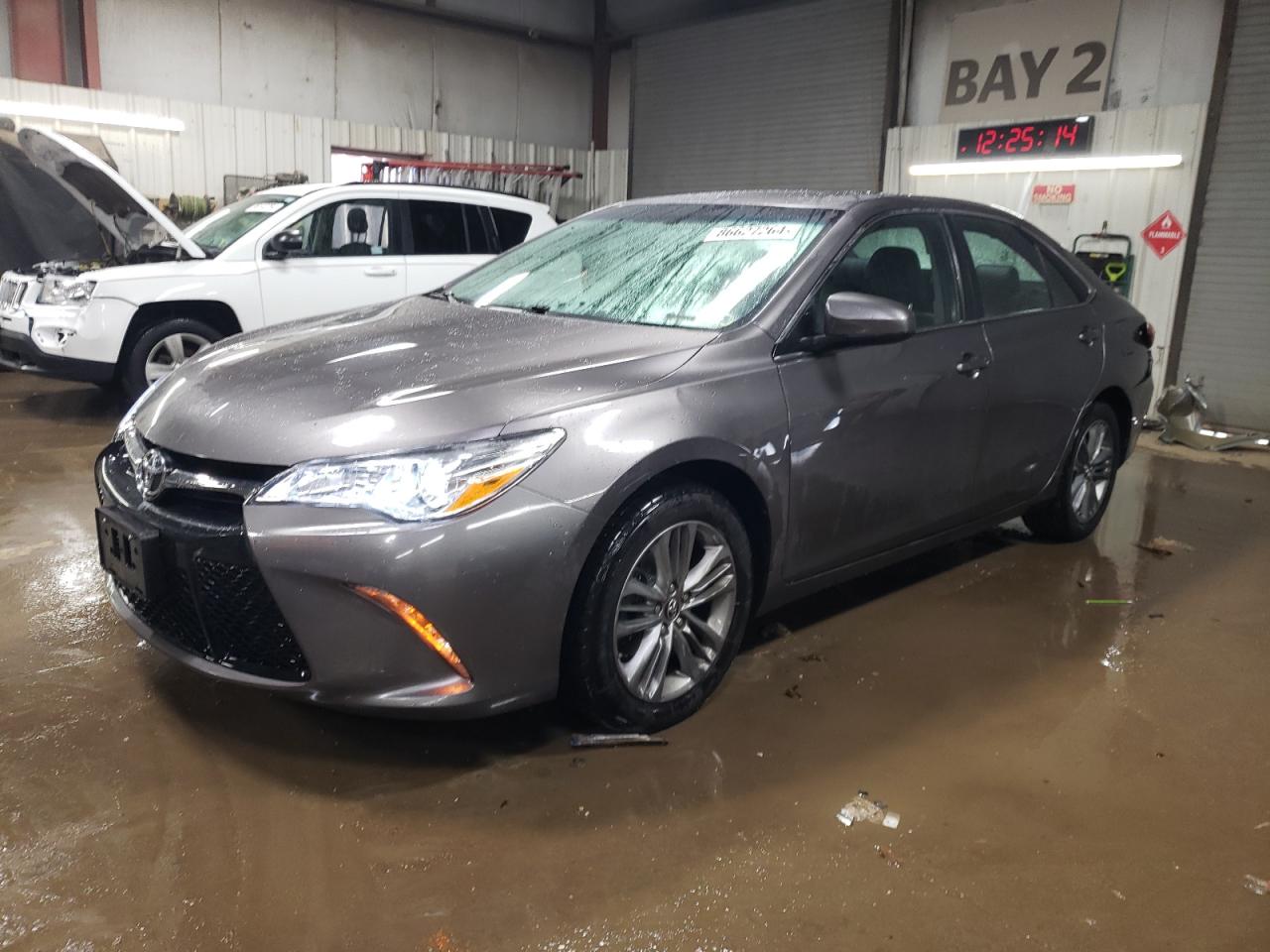 TOYOTA CAMRY LE 2017