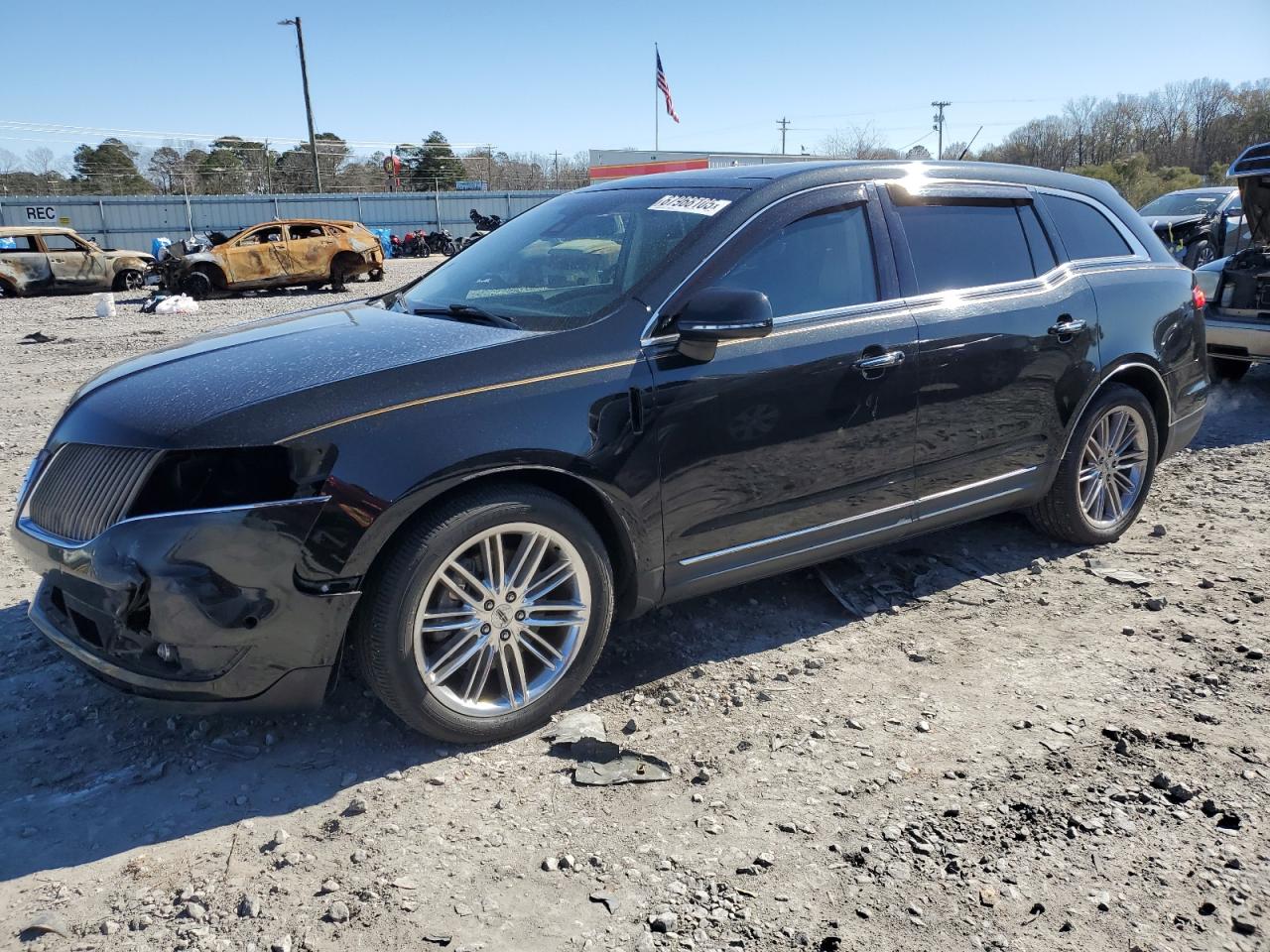 LINCOLN MKT 2015