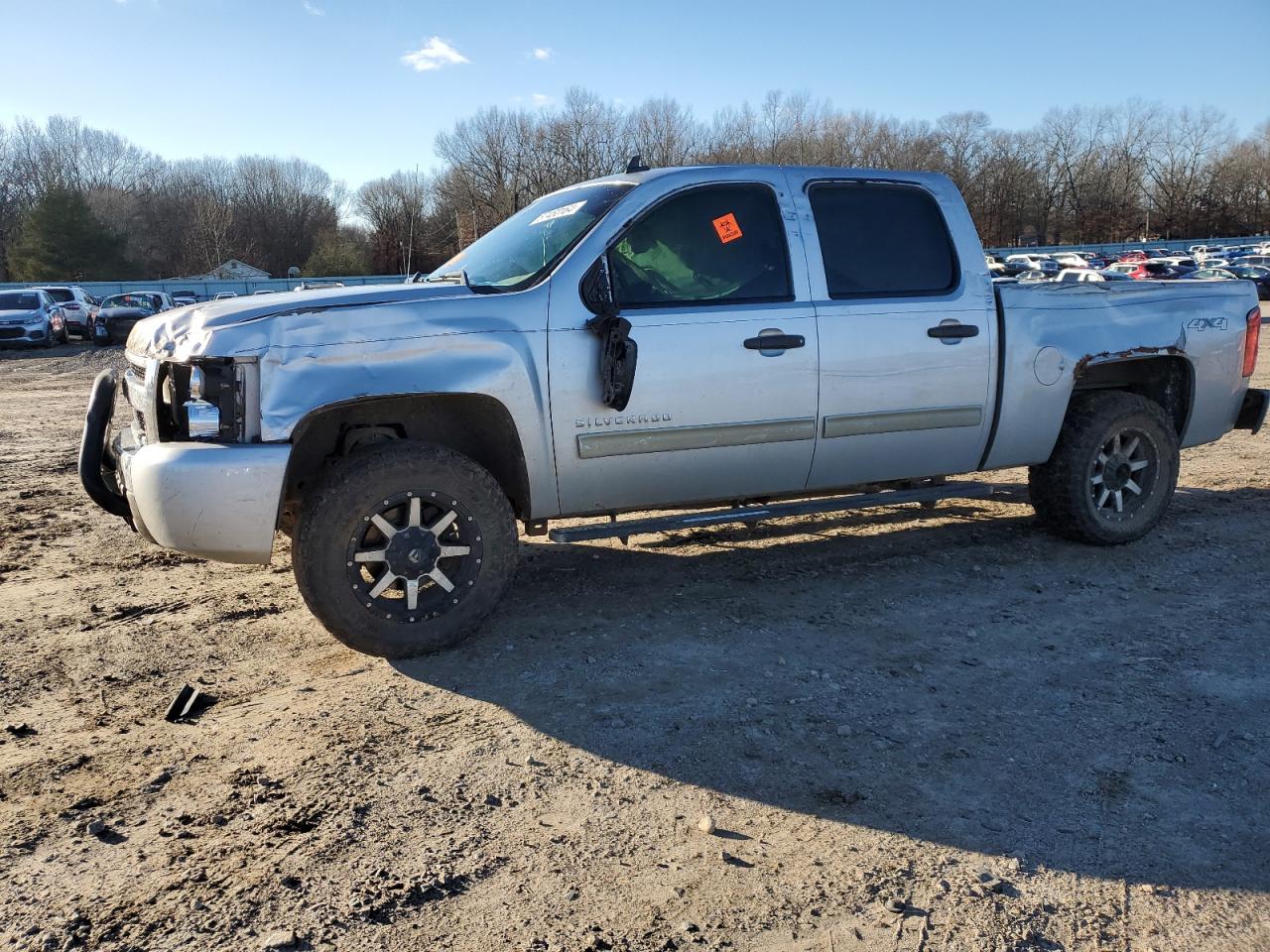 CHEVROLET SILVERADO 2011