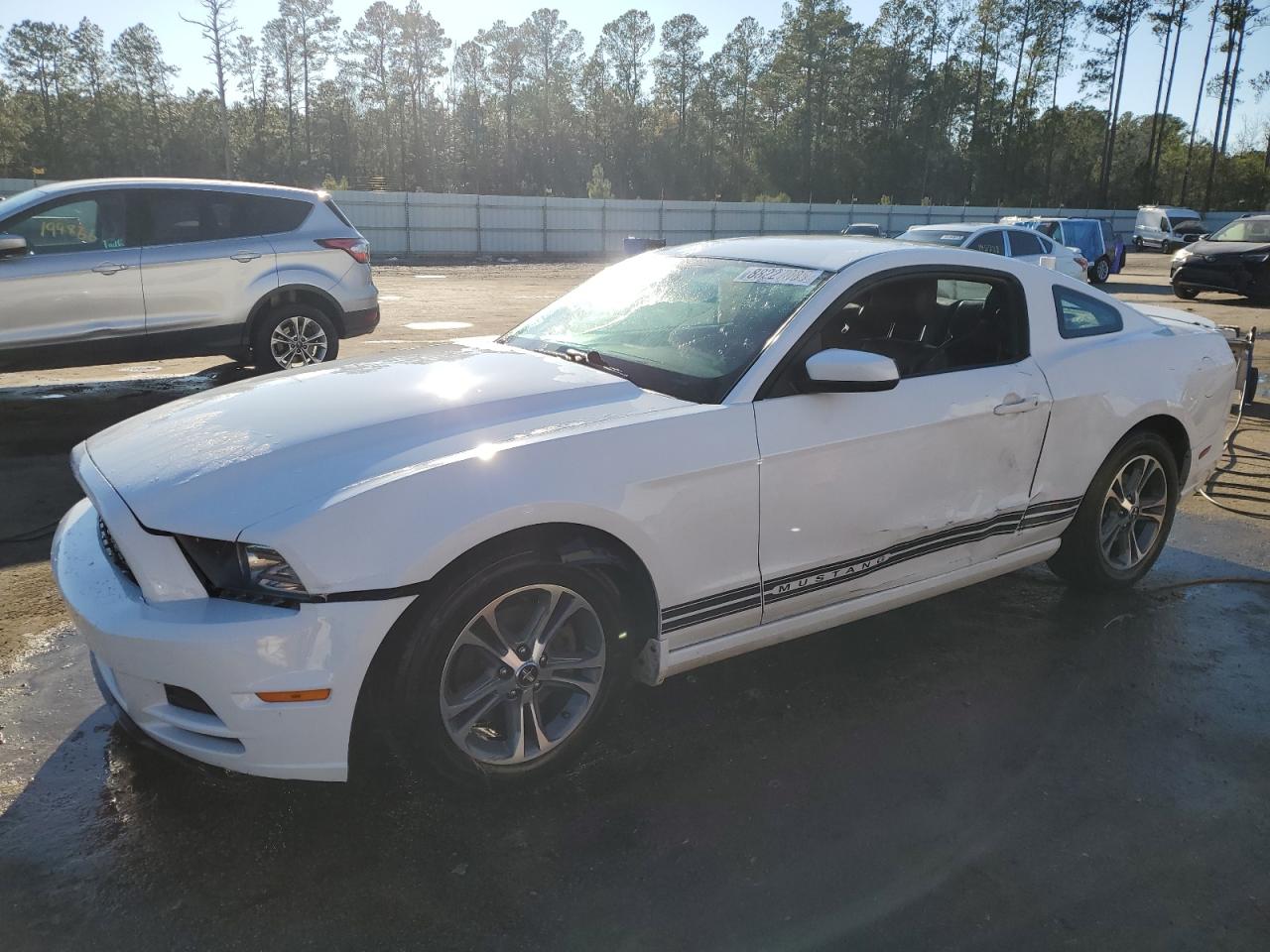 FORD MUSTANG 2014