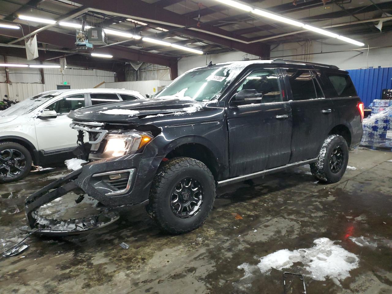 FORD EXPEDITION 2021