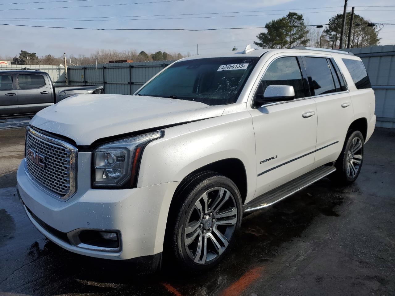GMC YUKON DENA 2017