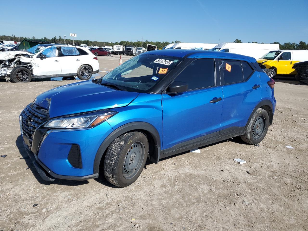 NISSAN KICKS S 2024