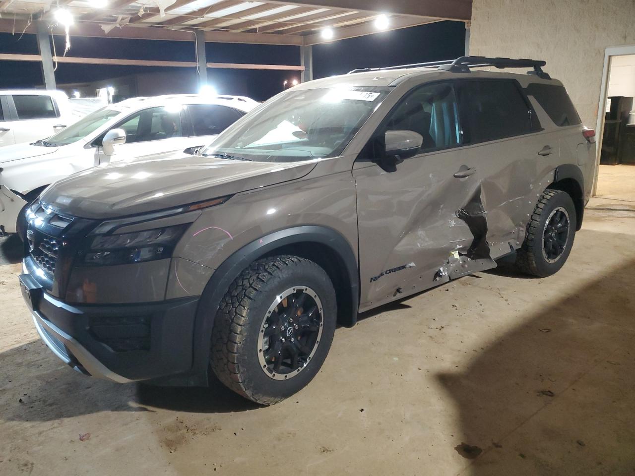 NISSAN PATHFINDER 2024