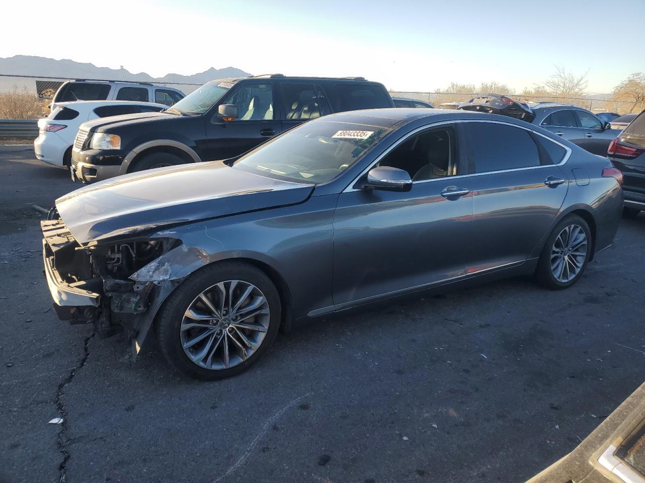 HYUNDAI GENESIS 3. 2016