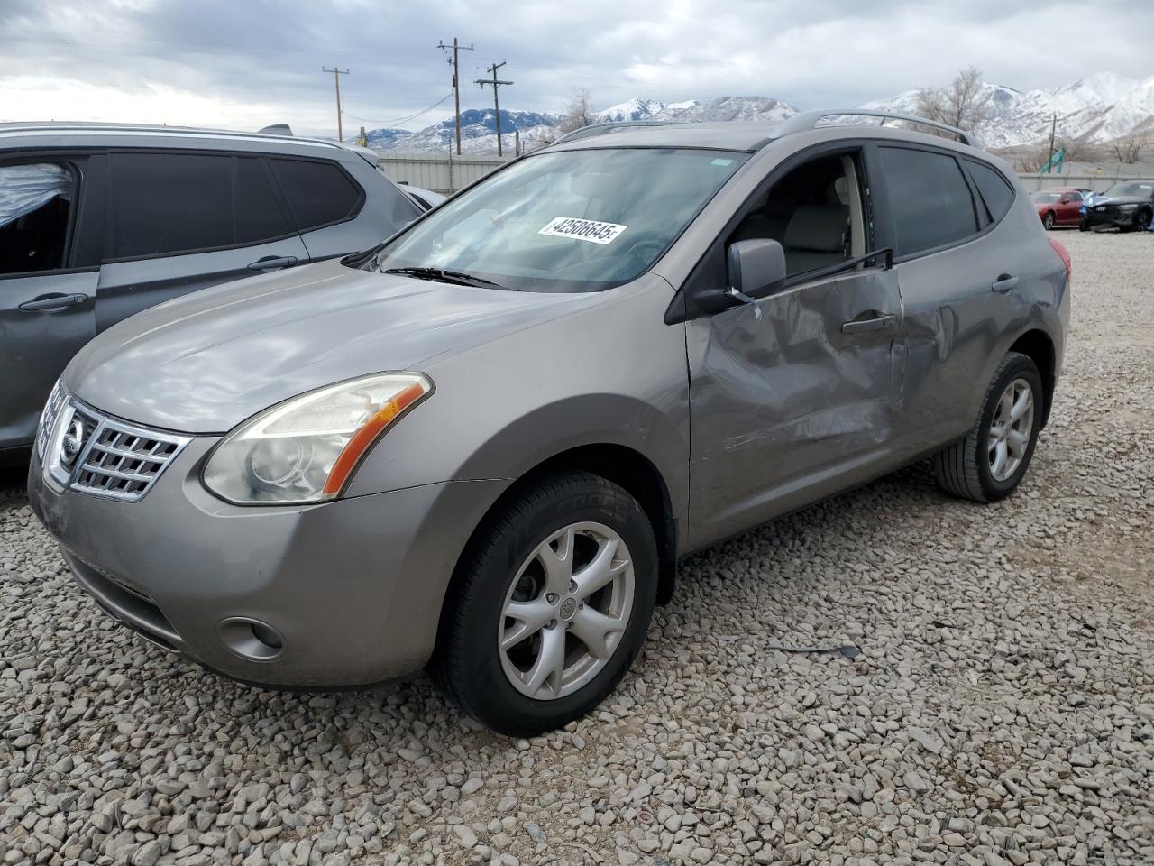 NISSAN ROGUE S 2009