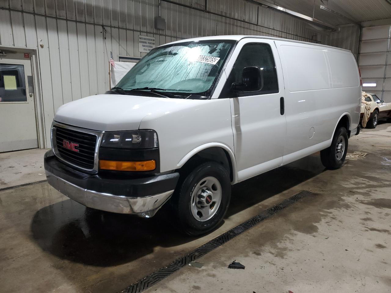 GMC SAVANA G25 2017