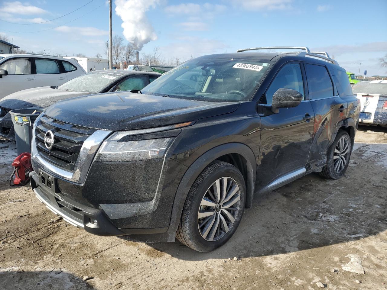 NISSAN PATHFINDER 2022
